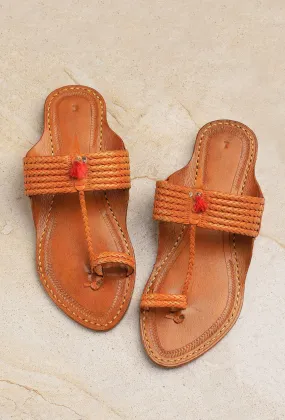 Avyan Pure Leather Kolhapuri Flats