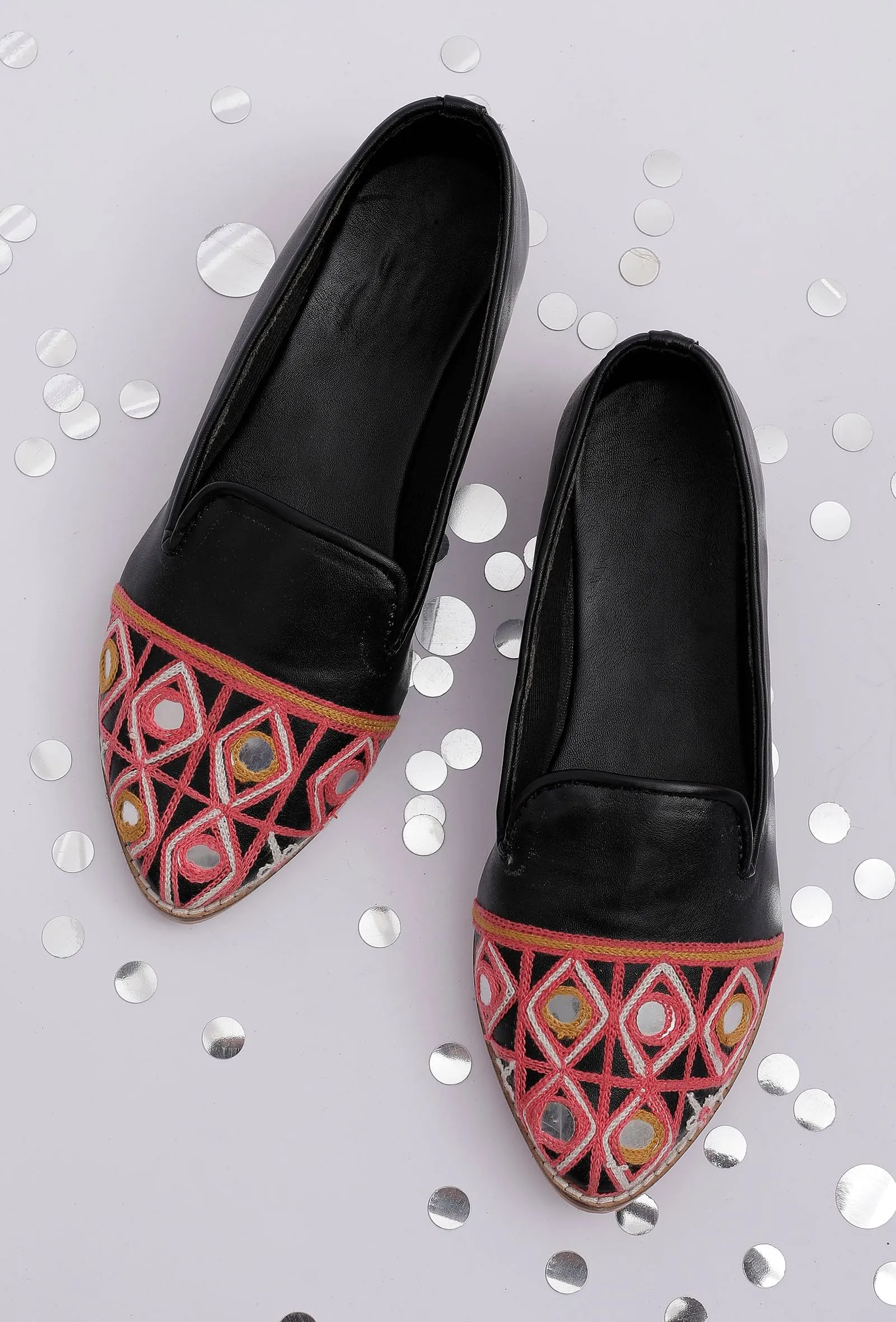 Black & Pink Kutch Loafers