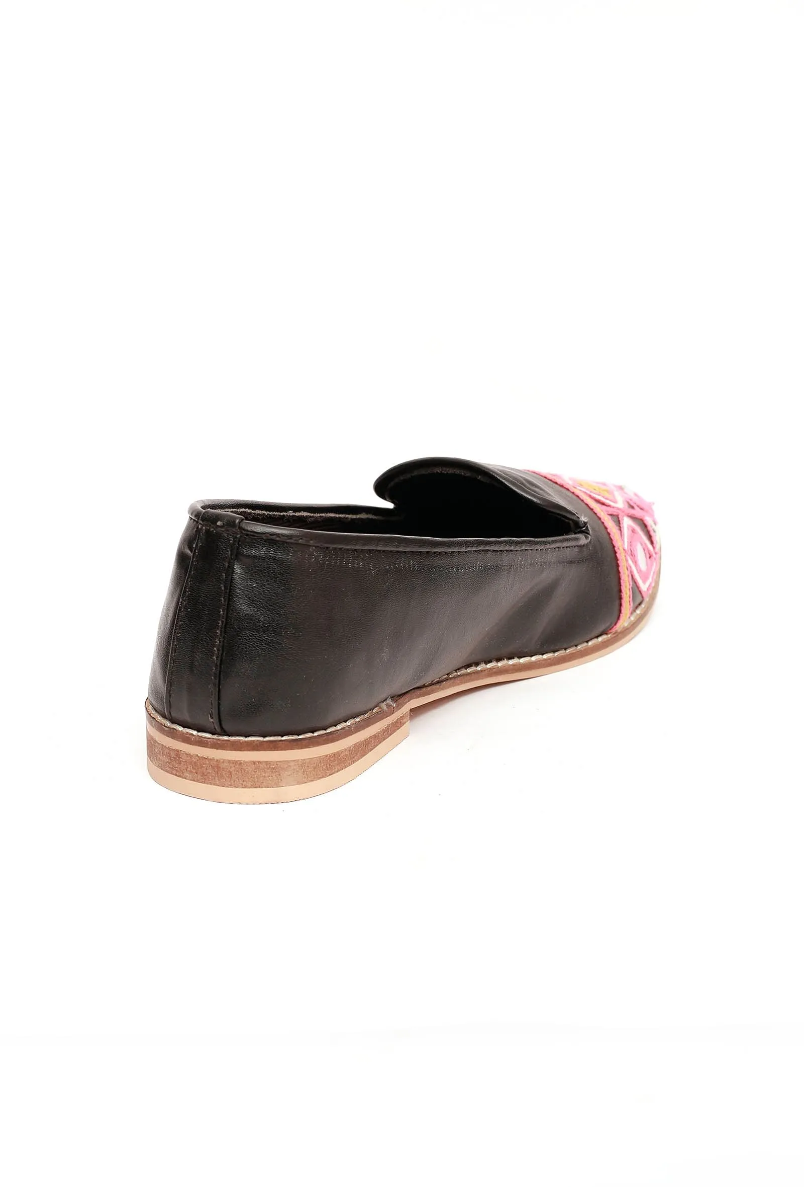 Black & Pink Kutch Loafers