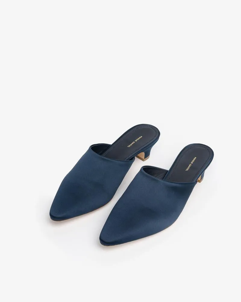 Elegant slide in Blue Silk