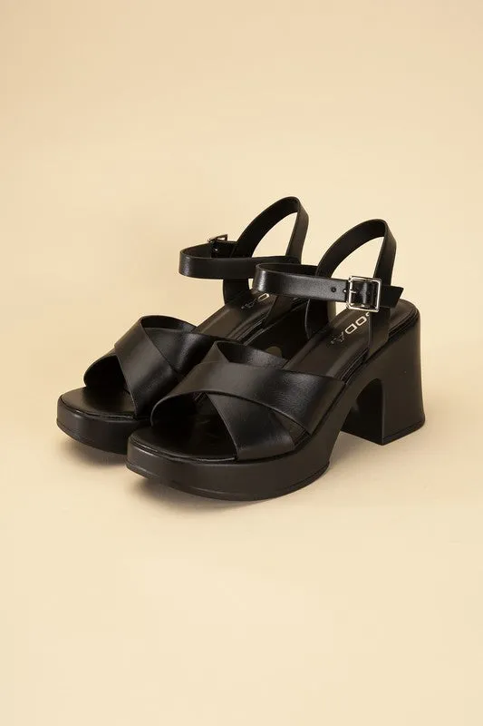 Heels - "Fortune Dynamic" CRISSCROSS SANDAL