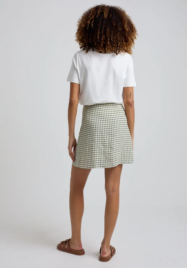 Sadie Flare Houndstooth Print Mini Skirt In Green