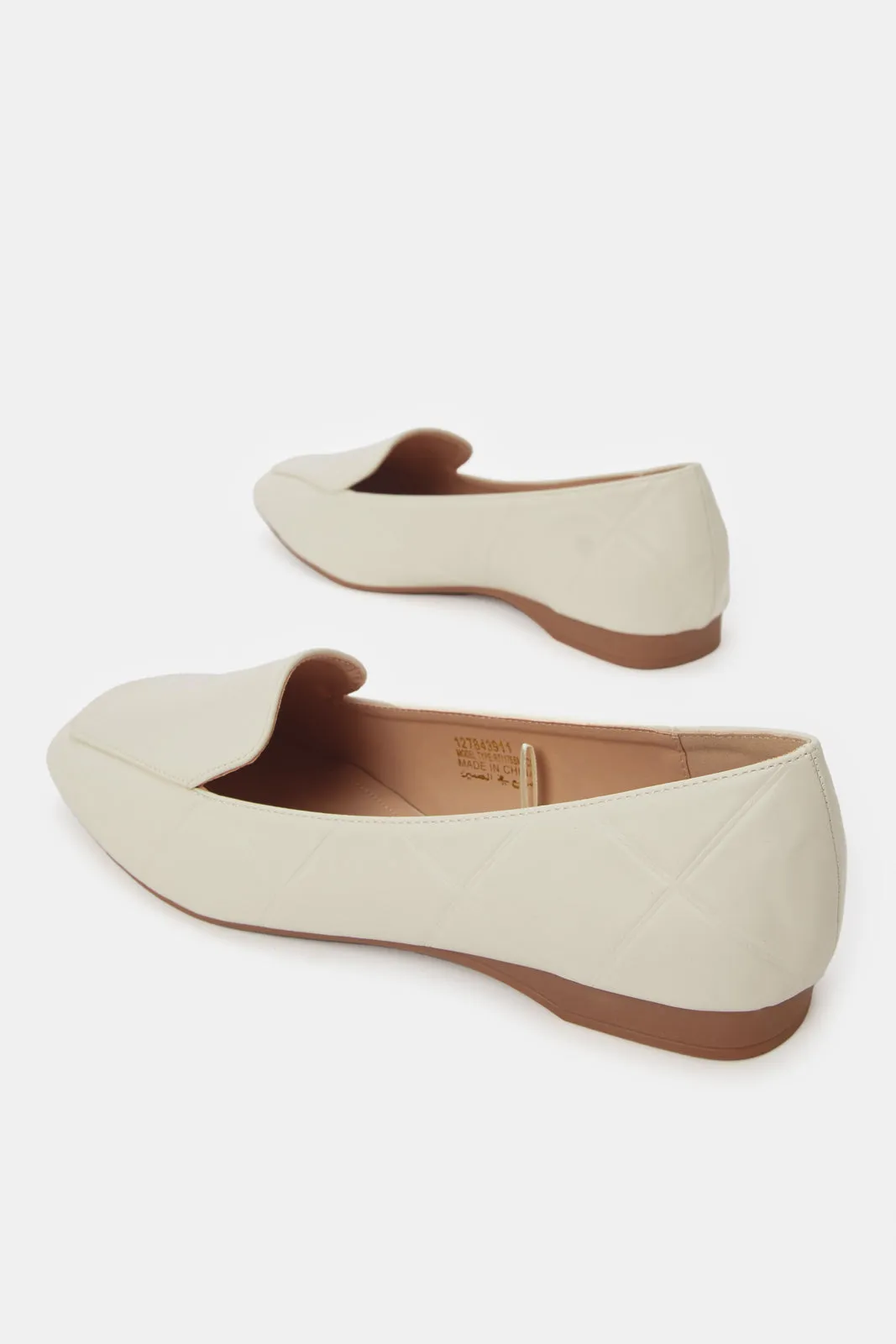 Women Ivory Solid Loafer