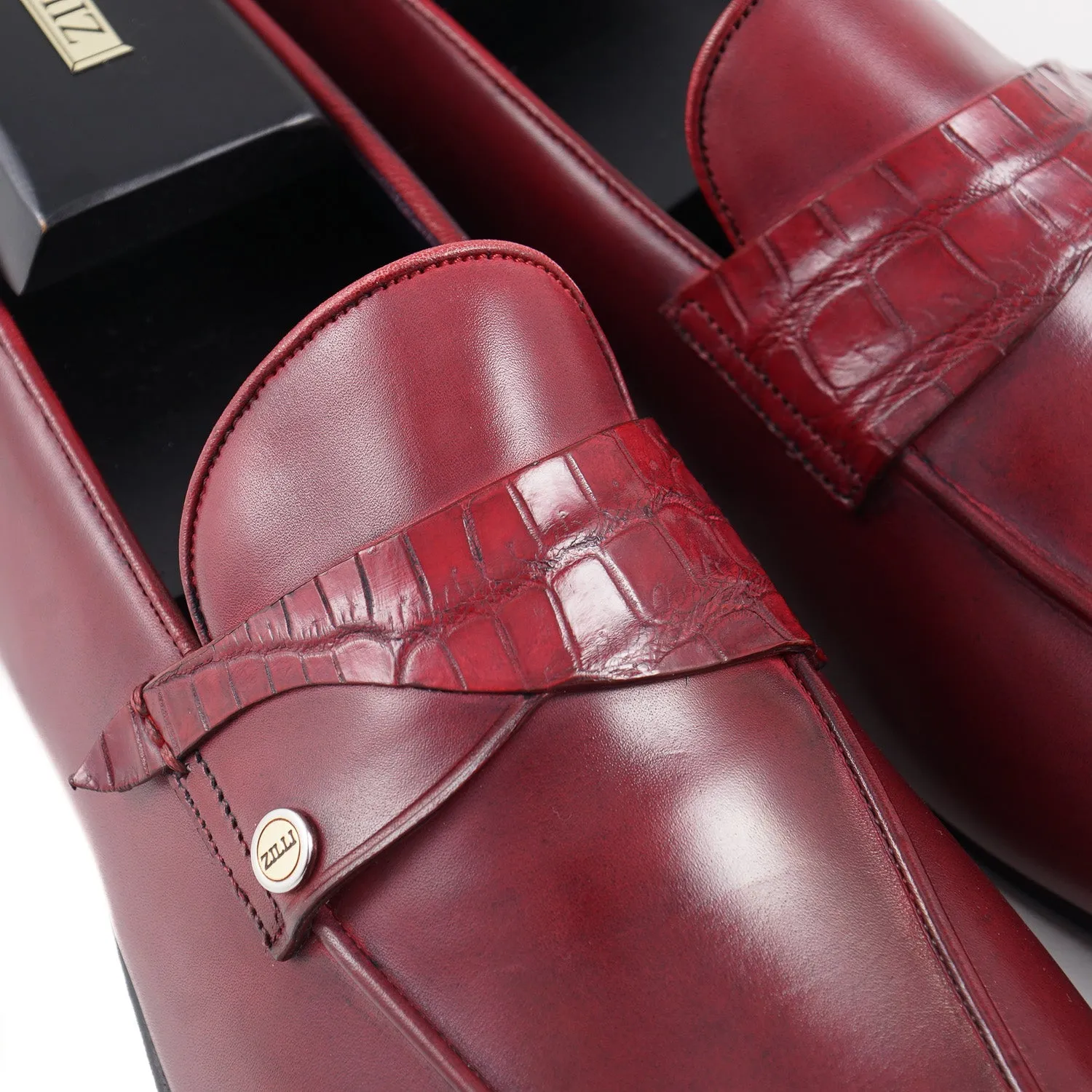 Zilli Crocodile and Calf Leather Loafer